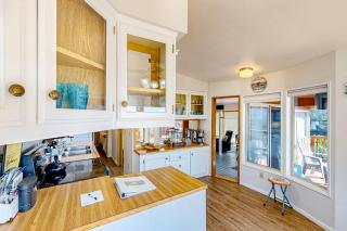 The Sand Dollar House - Carpenterville - 6