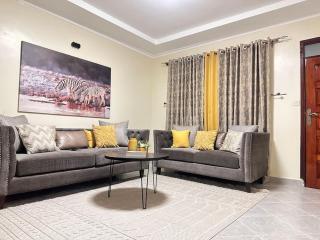 Exquisite two bedroom Penthouse-Fully Furnished at 360 Luxury - Kitale - 2