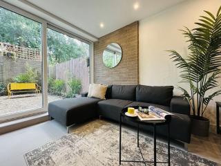 Chic 5-BR, all ensuites with TVs - Londra - 8