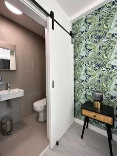 Chic 5-BR, all ensuites with TVs - Londra - 4