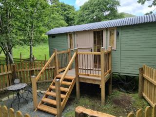 Syke Farm Campsite - Yurt's and Shepherds Hut - Buttermere - 3