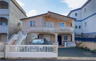 Awesome Apartment In Vir With Wi-Fi - 9