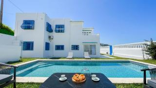 The Sea House beach front villa with pool - 6