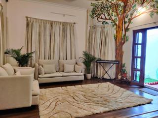 The Rustic Manor - Homestay - Bangalore - 8