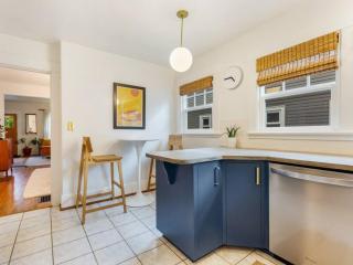 Stylish 2BR in Historic SE Ladds Addition - Portland - 3