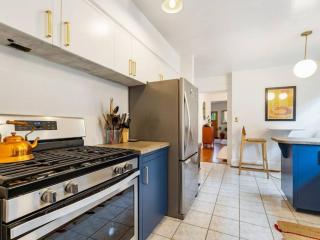Stylish 2BR in Historic SE Ladds Addition - Portland - 2