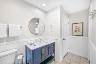 "Wine Down" - NEW GOLF CART - Chic 1-bedroom at Luau in Sandestin - Destin - 4