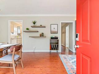 Cheerful 2-bedroom Home Near UP and St. Johns - Portland - 3