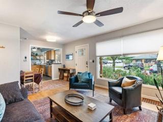 Casa Azul Near Alberta Arts - Dog Friendly - 7