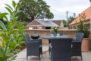 Phaleron - Modern barn conversion on a country estate - Worksop - 4