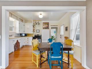 Charming 1909 St Johns Bungalow - Portland - 3