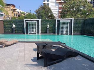 Arcadia Center Suites - Pattaya South - 4