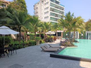 Arcadia Center Suites - Pattaya South - 8