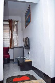 Citizen Cafe & Chambers - Mbale - 4