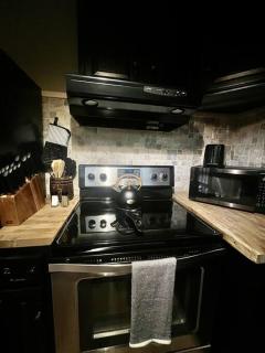 Moonshine Manor-Pets Ok-w/d-Pool Table-Arcade-Hot Tub - 7