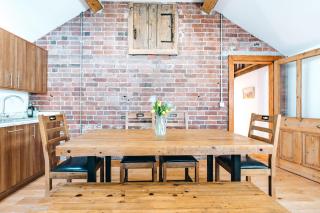 ryton grange church barn sleeps 5 - 7
