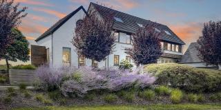 Suite de luxe avec espace salon et balnéo à la campagne - Opprebais - 9