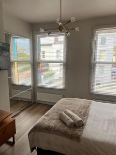 The Curious Apartment, Cheltenham - Cheltenham - 8