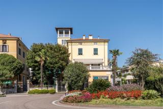 Villa Liberty - next to Fraglia Vela Riva - Riva del Garda - 6