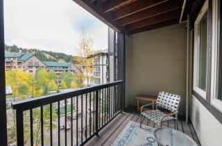 Premium Unit 3513- Fraser Crossing Founders Pointe condo - 1