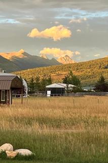 3 Bedroom House with Teton Views - Victor - 1