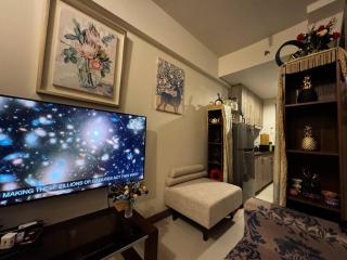 Penthouse Lvl Luxury Cndo Nr MOA - Manila - 9