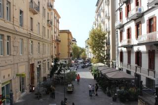 Nel Cuore del Vomero Apartament - Napels - 7