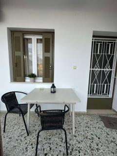 Happy Home - Leonidio - 9