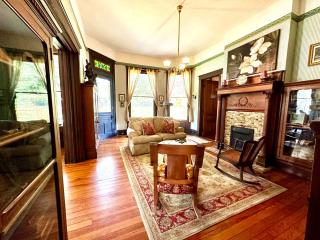 The Kate Shepard House - Mobile - 2