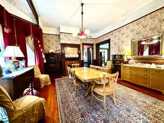 The Kate Shepard House - Mobile - 1