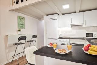 APARTAMENTO CON ENCANTO EN SOL - MADRID #C - 1