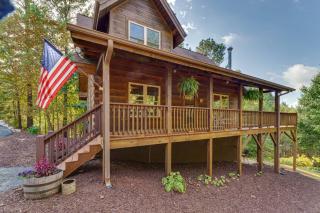 Deck, Grill and Fire Pit Blue Ridge Mountain Cabin! - Bostic - 9