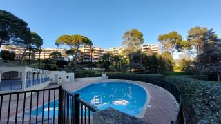 Charmant Appartement résidentiel avec Terrasse, Jardin Privatif et Piscine à Cannes - Cannes - 3