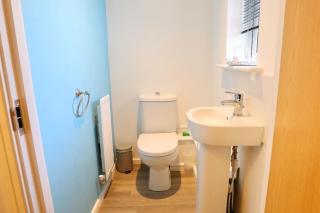 Luxurious Townhouse In Central Manchester - 6