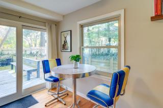 Ann Arbor Home with Deck, 2 Mi to Michigan Stadium! - Ann Arbor - 1
