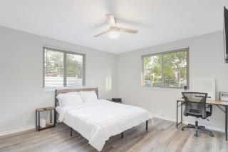 Spacious and luxurious home centrally located between Miami and Ft. Lauderdale - Miramar - 9