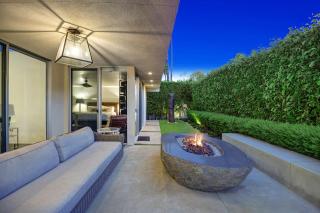 Canyon Palms Estate- Ultra-Luxe, Pool, Spa, Firepit, Outdoor Kitchen & More - Palm Springs - 7
