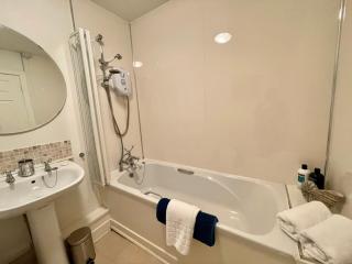 No 2 Ramageton at Carnell Estate - Troon - 2