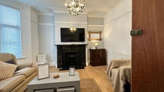 Victorian/modern house - Newport - 6