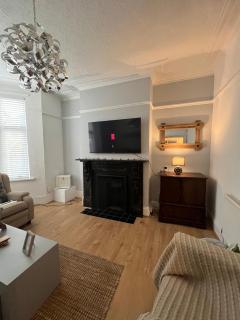 Victorian/modern house - 9