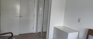 Cheerful house, private room and private shower/ toilet. comfortable king size mattress - Colchester - 4