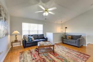 Spacious Georgia Home with Deck, Grills and Fireplace! - Riverdale - 6