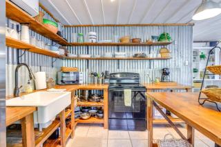 Bohemian New Braunfels Home with River Access! - New Braunfels - 9