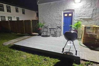 Two bedrooms with parking & washer/dryer - Schenectady - 2