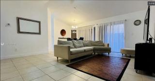 Miramar Private Luxury Room/Bath/WiFi - Miramar - 6