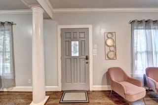 Centrally Located Lux Home - Sleeps 14 - Atlanta - 8
