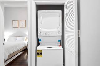 St. Louis: The Cozy Corner-2BR unit - 9