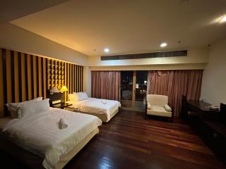 SunwayLagoonFamilySuite-2pax-Netflix-Balcony-Super Fast Internet - Petaling Jaya - 9