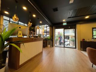 Beer Garden Hotel - 8