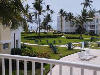 Oceanfront Playa Turquesa with highspeed Wi-Fi, pools, free beach access - 0